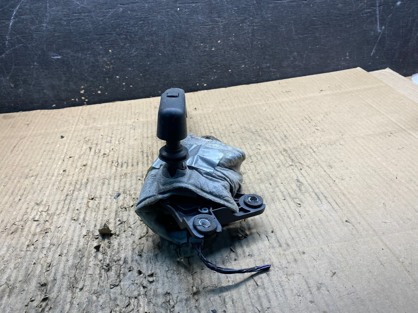 2011 to 2019 Ford Explorer Rear Windshield Wiper Motor OEM y1443 DG4