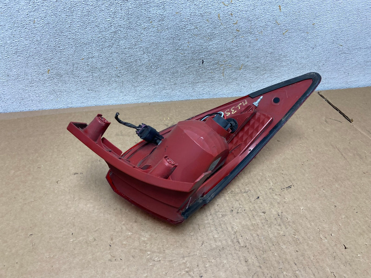 2009 2010 2011 2012 Chevrolet Traverse Right Passenger Tail Light AI3500 LK4