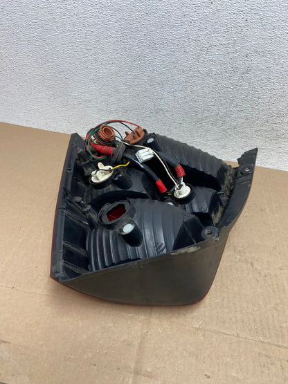 2007 2008 2009 Kia Sorento Left Driver LH Side Tail Light AE6732 LK6
