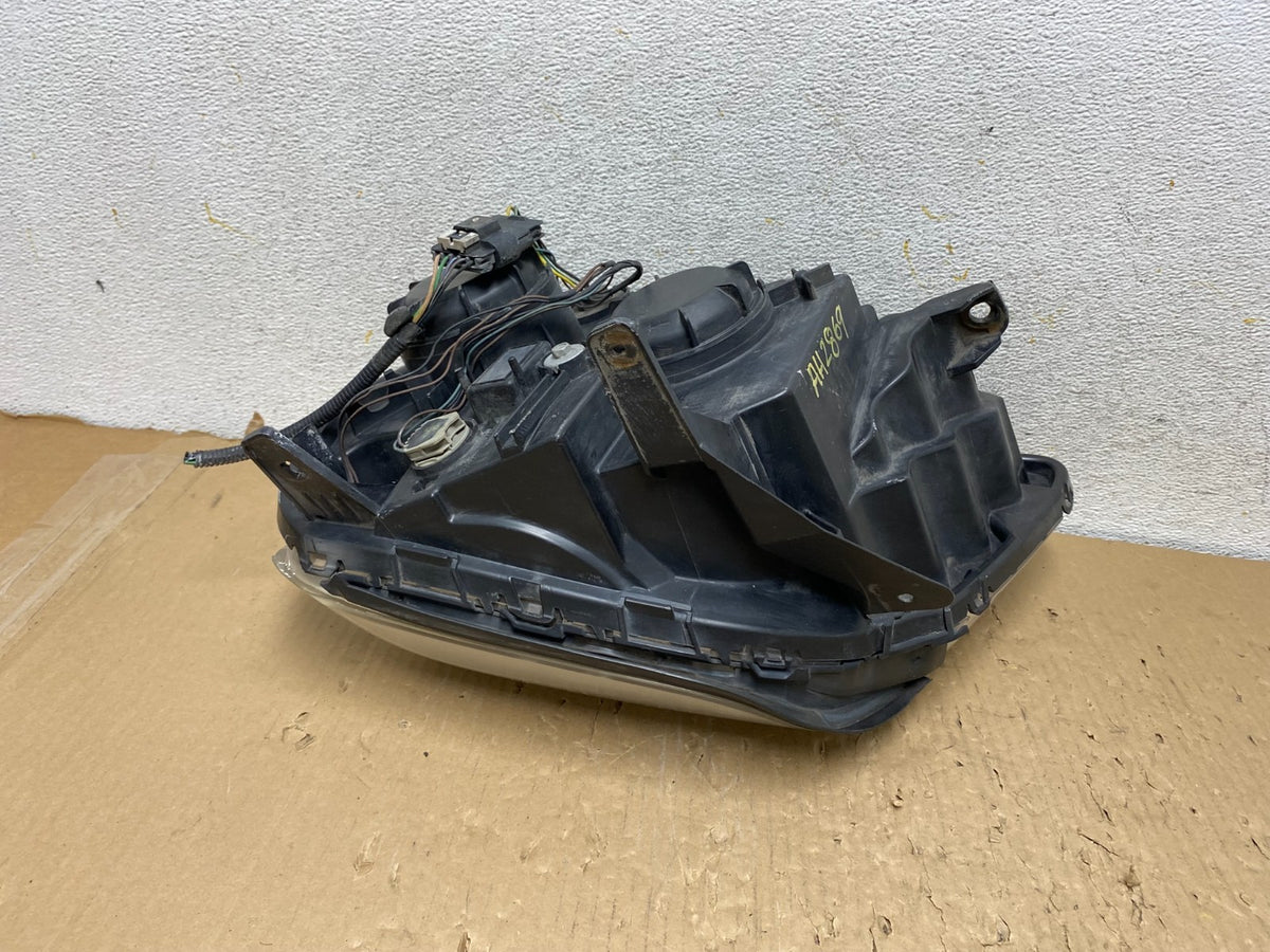 2010 to 2015 GMC Terrain Halogen Passenger Right Rh Side Headlight AH2869 DW6