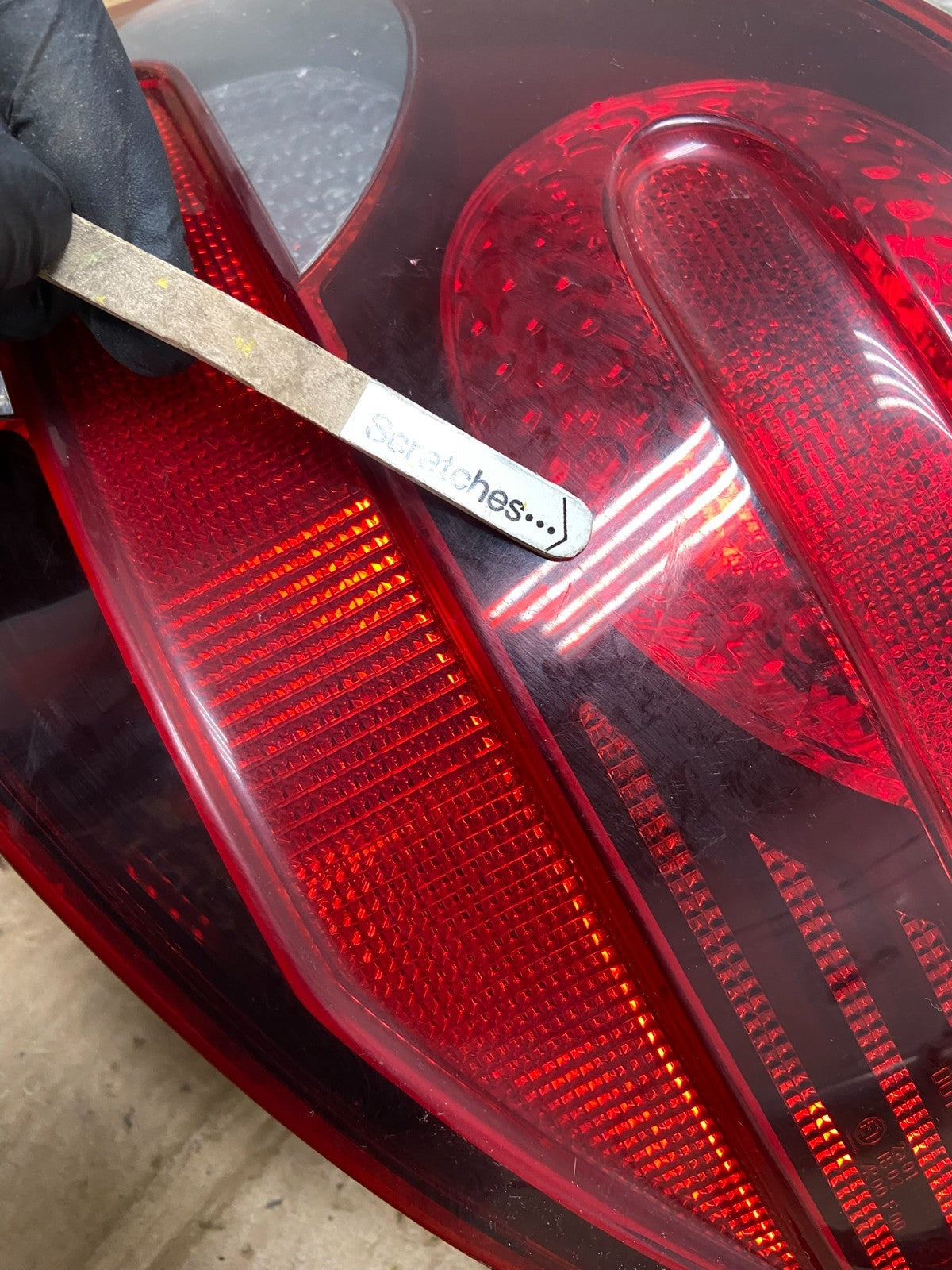 2006-2010 Mercedes W251 R-CLASS Right Passenger RH Side Tail Light AA8359 DW3
