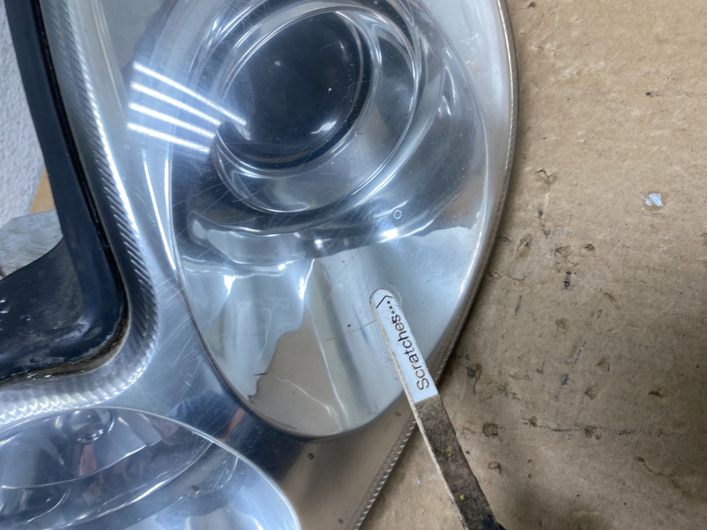 2002 to 2005 Hyundai Sonata Left Driver LH Side Headlight Halogen AG1120 DW3