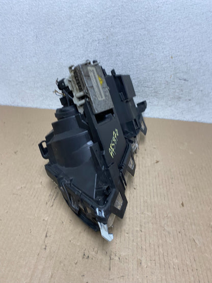 2002 - 2005 BMW 3 E46 Sedan Right Passenger RH Xenon HID Headlight AF5870 DW8