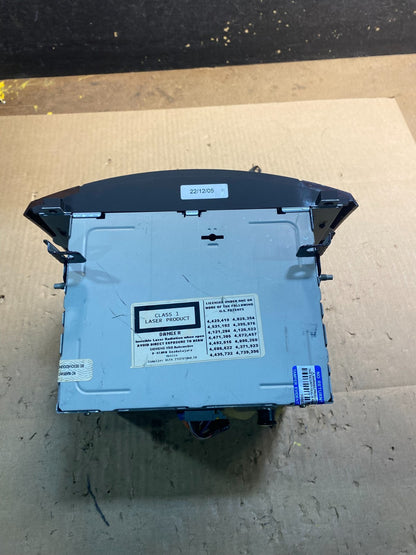 2005 to 2007 Cadillac Escalade Radio CD AM/FM DVD 6 Disc OEM Z5369 DG7