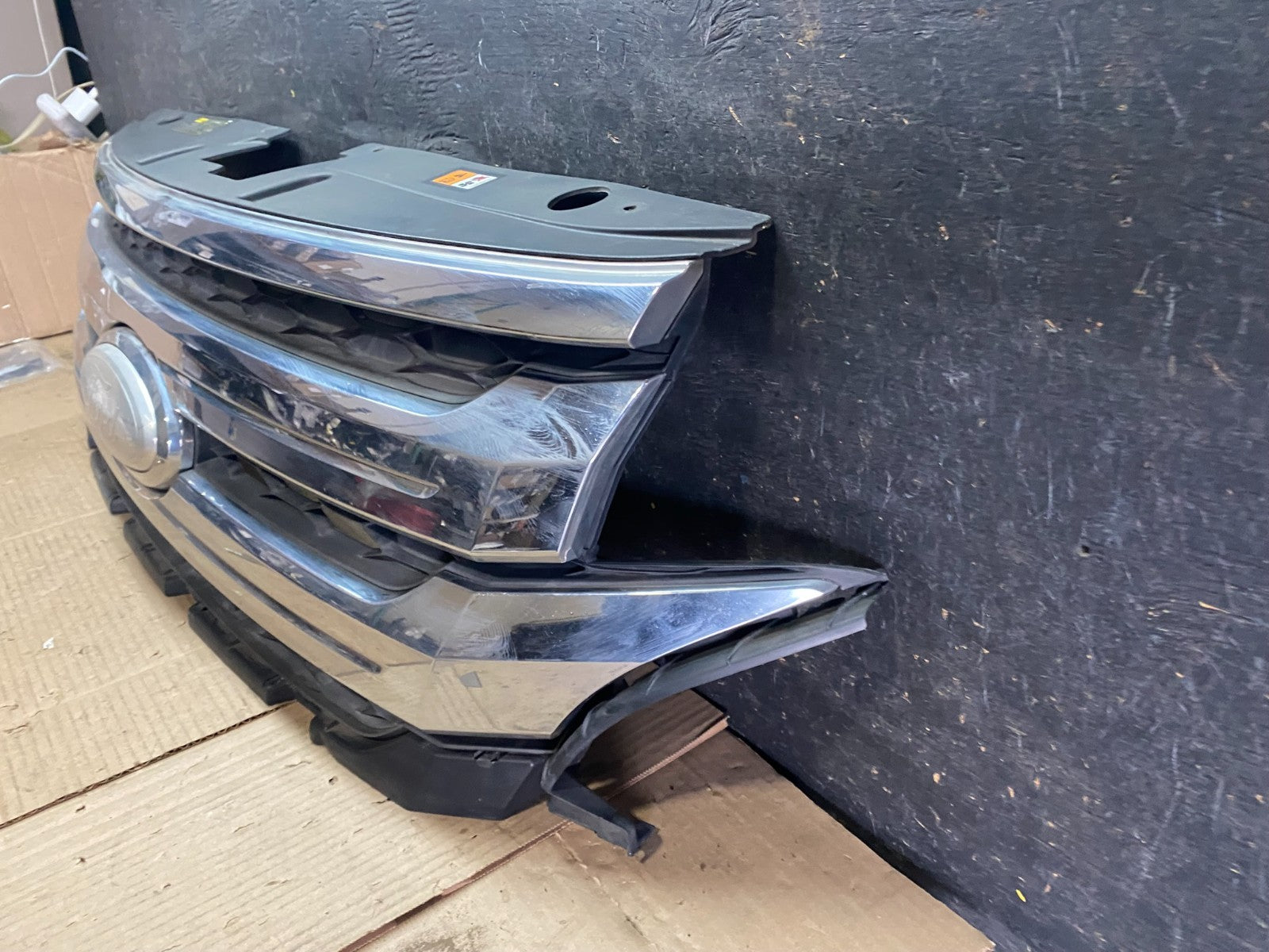 2011 2012 2013 Ford Edge Front Upper Chrome Grille Grill Oem v3337 GD1