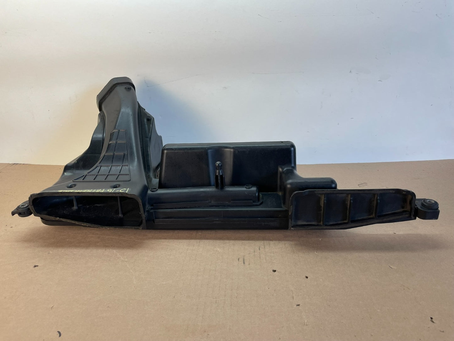 2013-2016 Nissan Pathfinder Upper Air Intake Duct AG1026 DG4