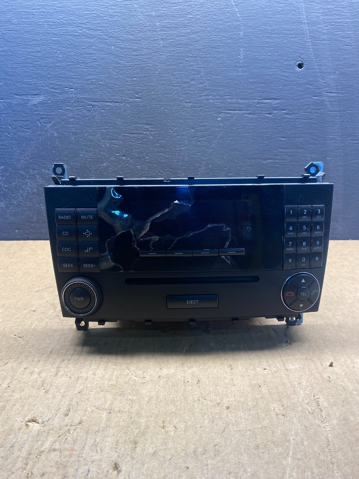 2005 2006 2007 Mercedes W203 C230 C240 Head Radio CD Player Stereo ac7124 DG0