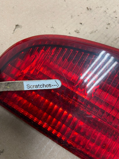 1998-2002 Lincoln Navigator Left Driver Lh Side Tail Light Inner AF3268 DW3