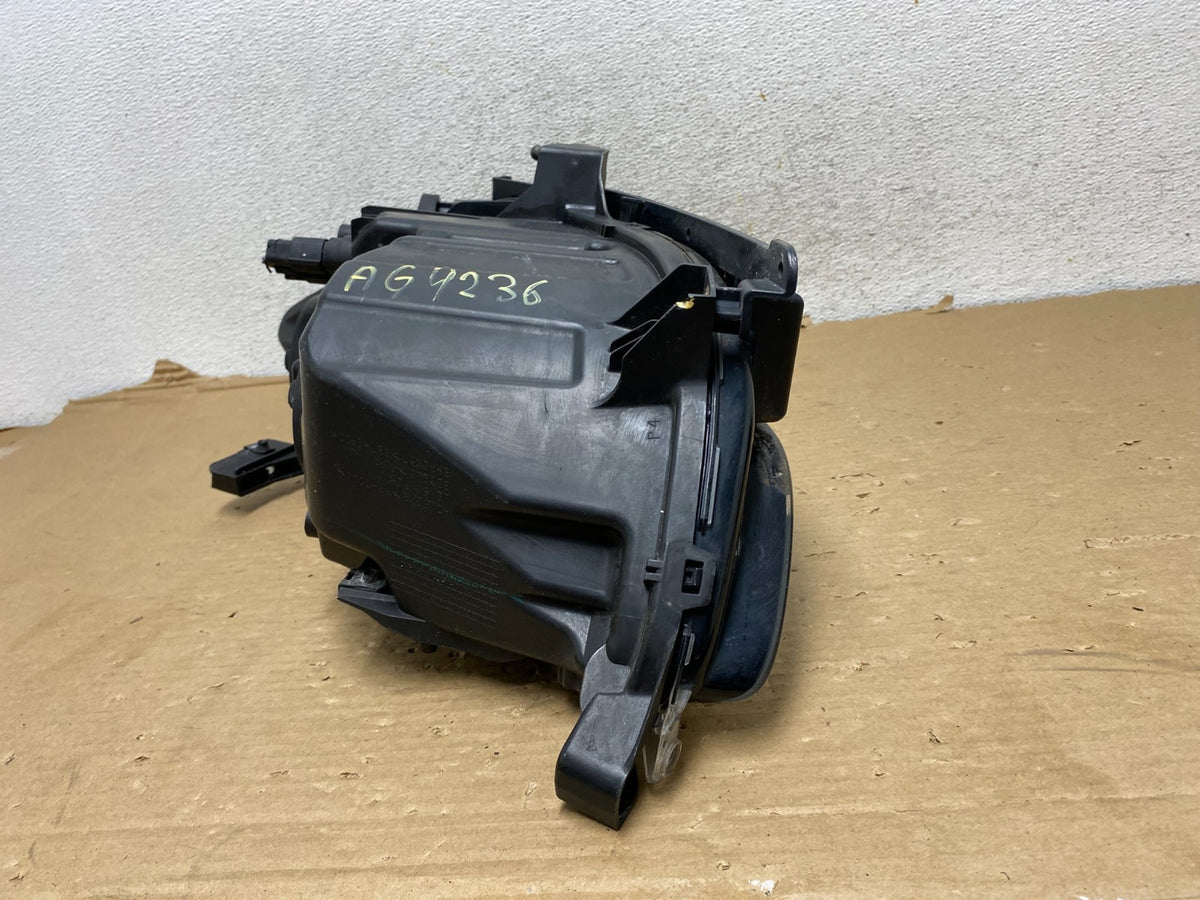 2013 to 2016 Ford Fusion Right Passenger Rh Side Headlight AG9236 DW7
