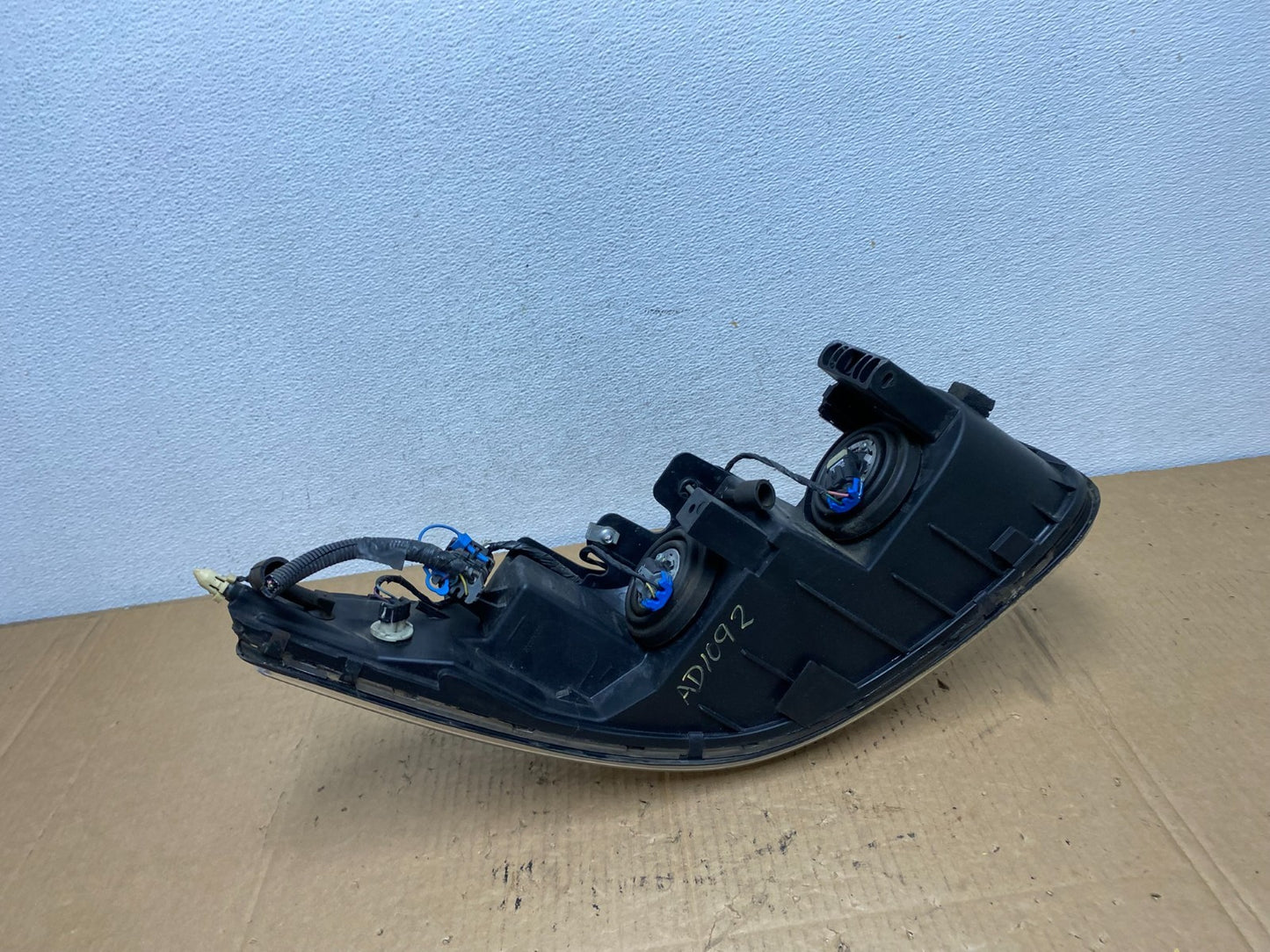 2000 to 2005 Buick Lesabre Headlight Left Driver Lh Side Halogen AD1092 DW7