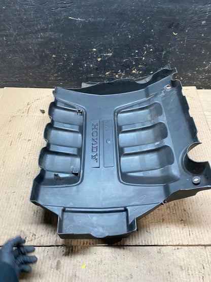 2005 to 2007 Honda Odyssey Black Engine Cover OEM w5654 DG6