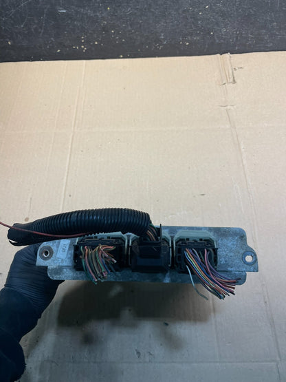 2008 Ford Van E-Series 5.4L Engine Control Module ECU 8C2A-12A650-APB v1916 PS1