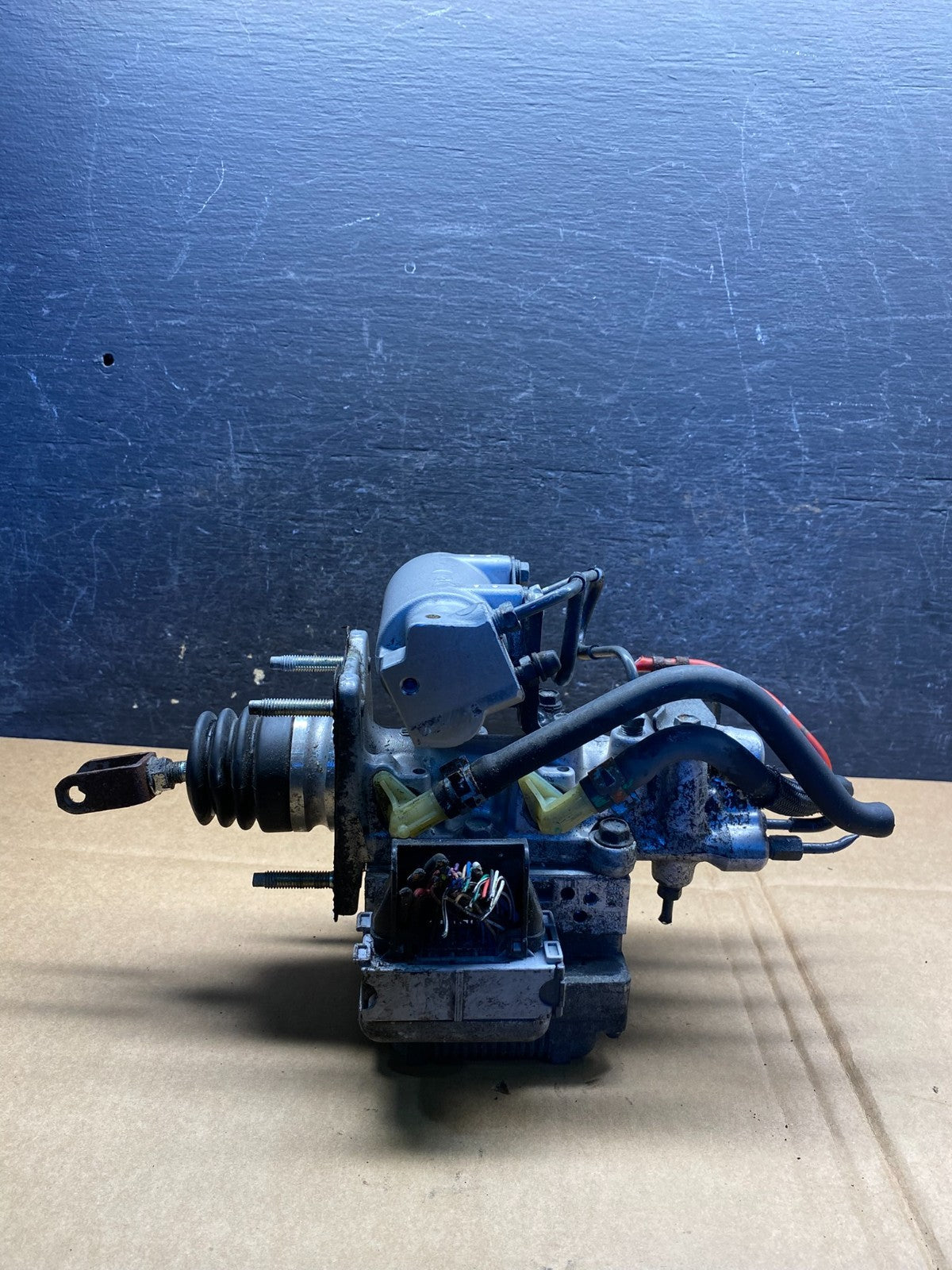 2010 - 2015 Toyota Prius ABS Brake Pump Anti Lock Module AI9980 DW3