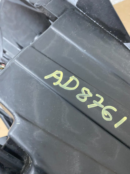 2008 to 2012 Nissan Versa Headlight Right Passenger Rh Side AD8761 DW12