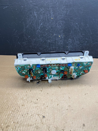 1994 to 1997 Nissan Hardbody D21 Pathfinder Gauge Cluster AC67685