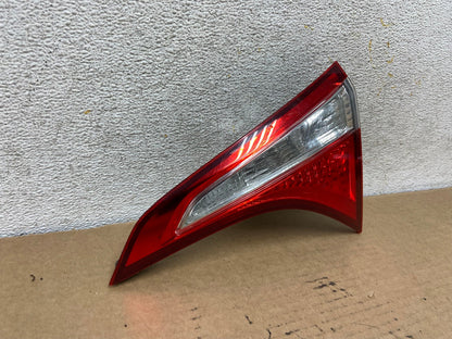 2014 2015 2016 Toyota Corolla Right Passenger Side Inner Tail Light AH40181