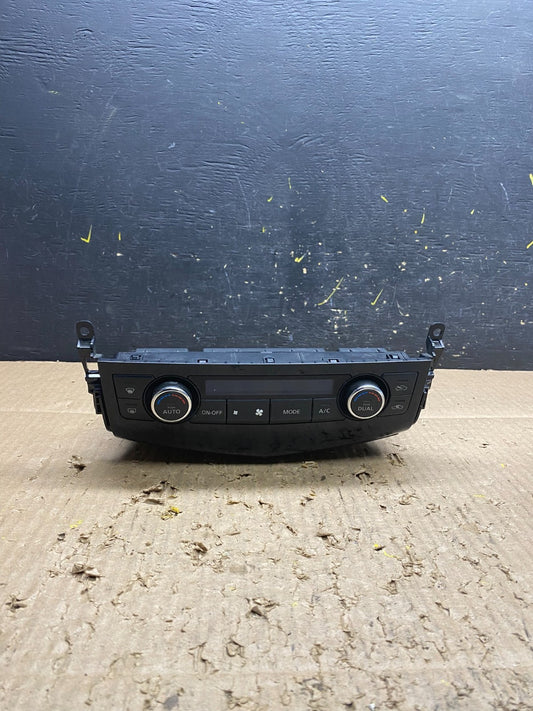2013 2014 2015 Nissan Altima A/C Temperature Climate Control v7232 DG0