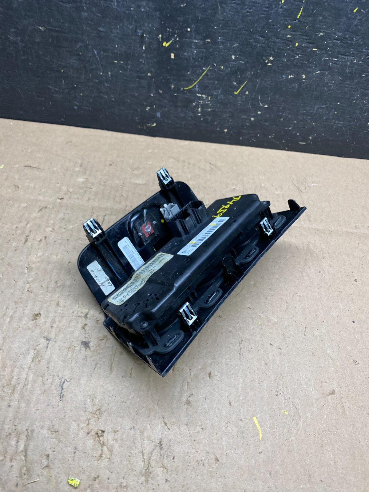 2011 - 2014 Chrysler 200 Heater AC Climate Switch Temperature Control T4959 DG4