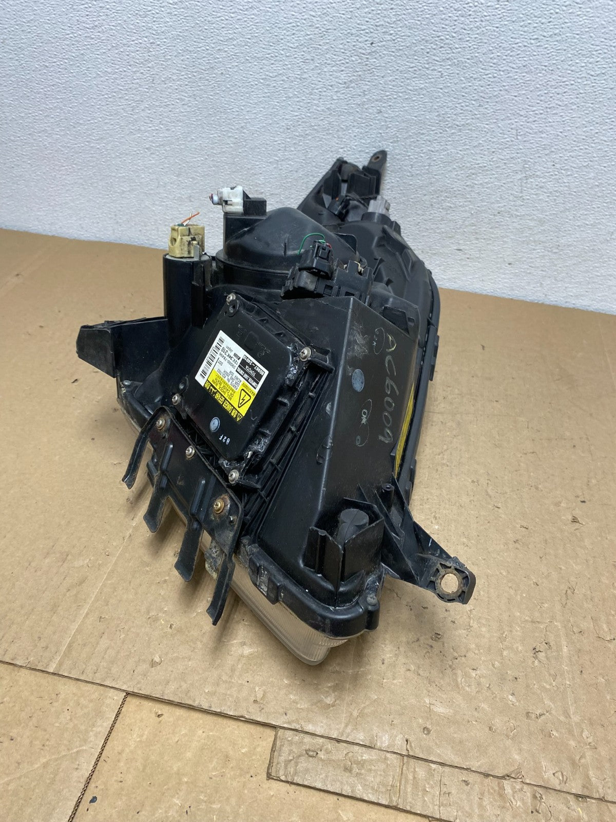 2006-2009 Toyota Prius Left Driver LH Side Blue Headlight Xenon Hid AC6009 DW6