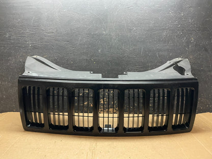 2008-2010 Jeep Grand Cherokee Front Upper Grill Grille Aftermatrket Z5793 DG0