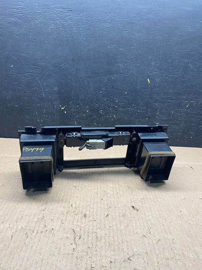 1988 to 1991 Ford Crown Victoria Climate Control Air Vent Clock Bezel P5479 DG4