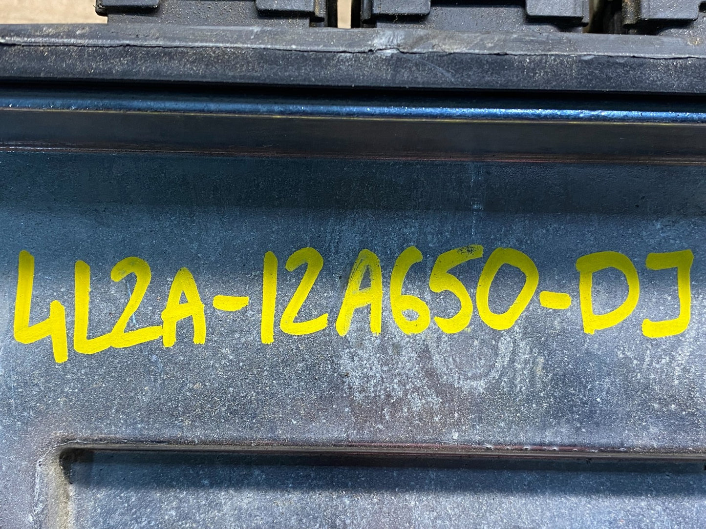 2004 Ford Explorer Engine Control Unit ECU Computer Module AD9495 DG2