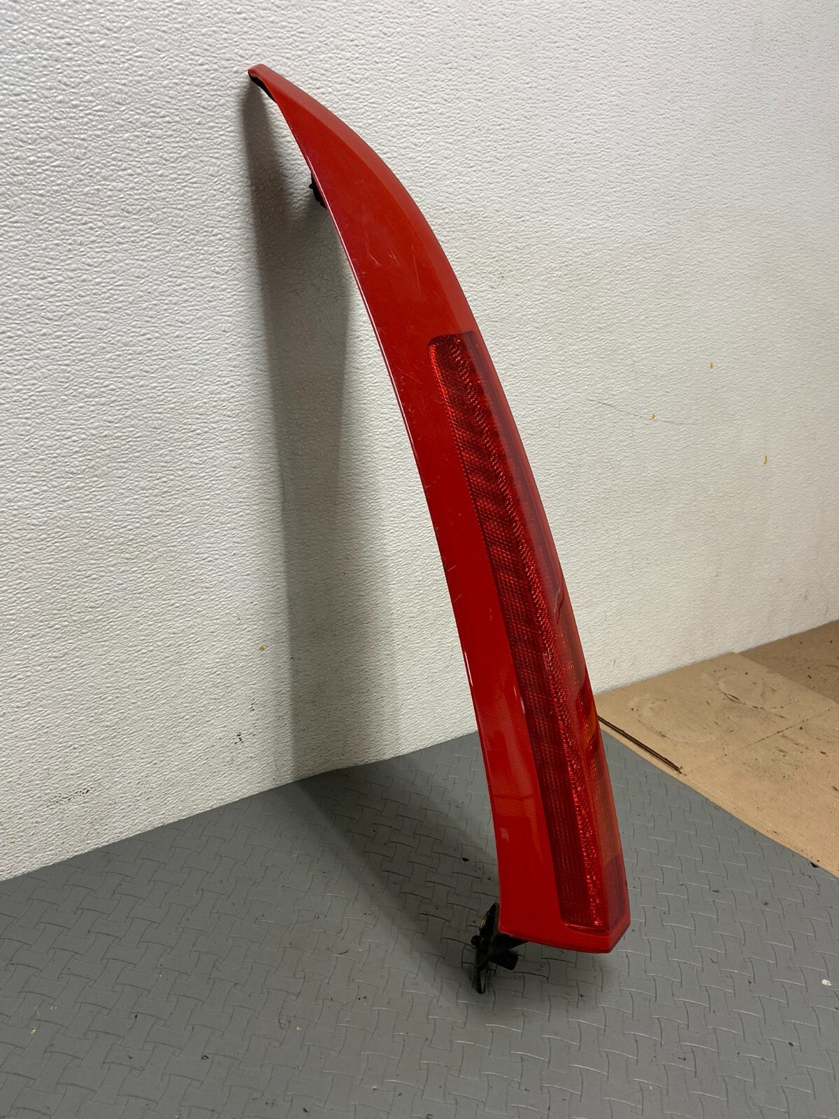 2003 to 2006 Volvo XC90 Left Driver LH Side Upper Tail Light OEM A9757 DG12
