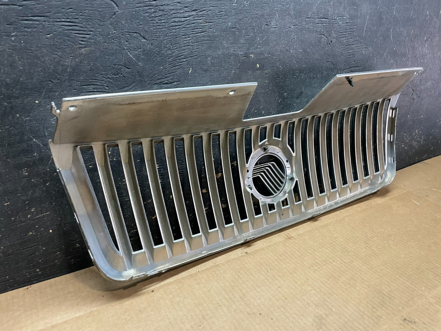 2006 2007 2008 2009 Mercury Milan Front Upper Chrome Trim Grille OEM aa9079 DG5