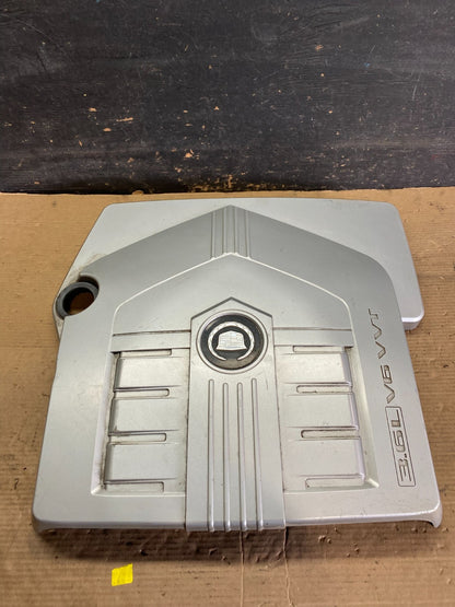 2004 to 2007  Cadillac CTS 3.6L Plastic Engine Cover Shield OEM R5099 DG1