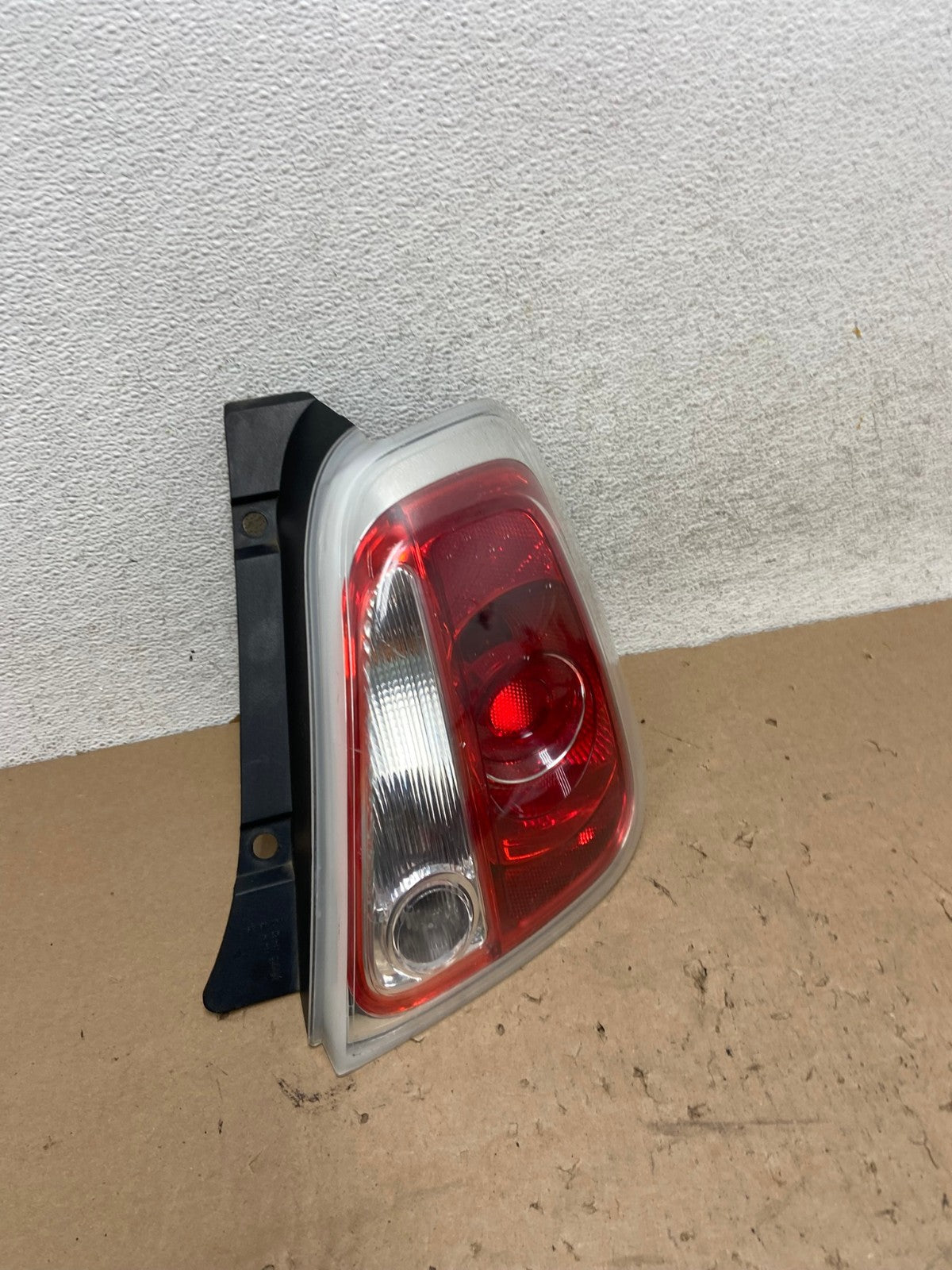 2012-2017 Fiat 500 Right Passenger RH Side Tail Light AG4288 LK2
