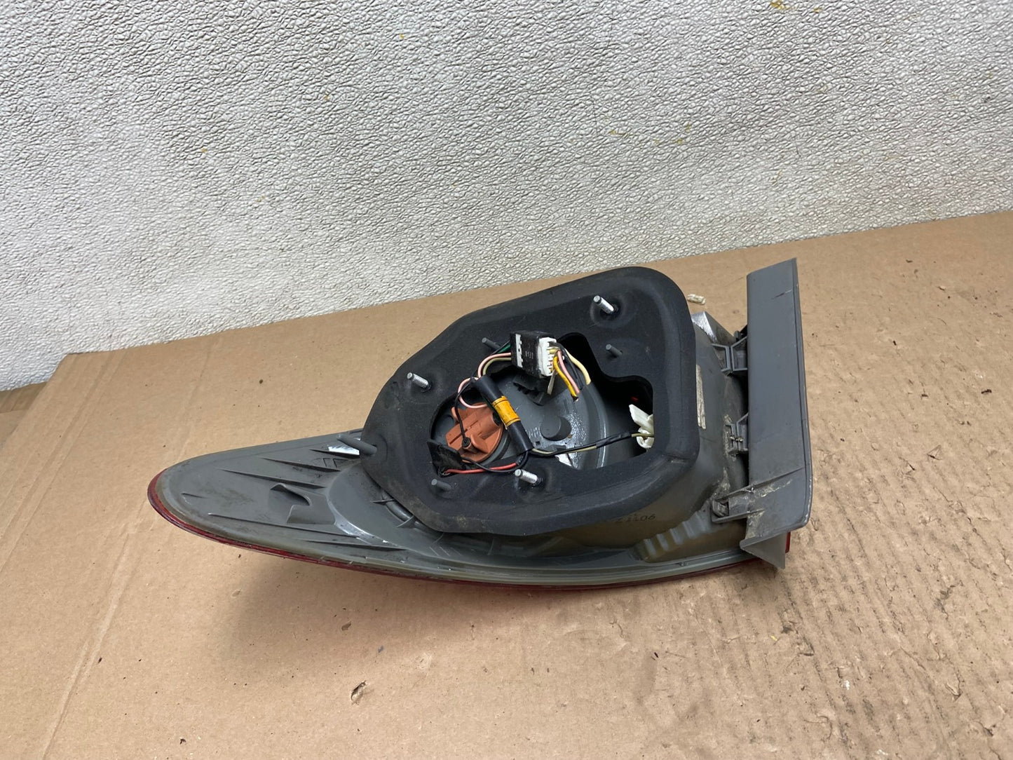 2007 to 2010 Hyundai Elantra Sedan Left Driver Side Tail Light Oem AB6057 LK4