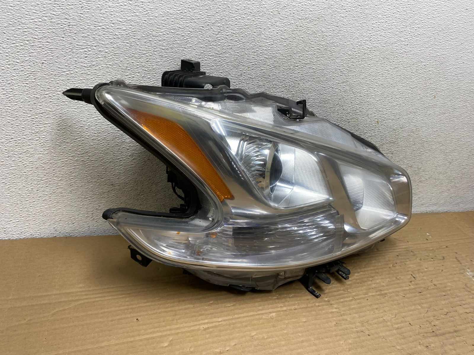 Halogen 2009-2014 Nissan Maxima Right Passenger Headlight DEPO AG9118 DW1