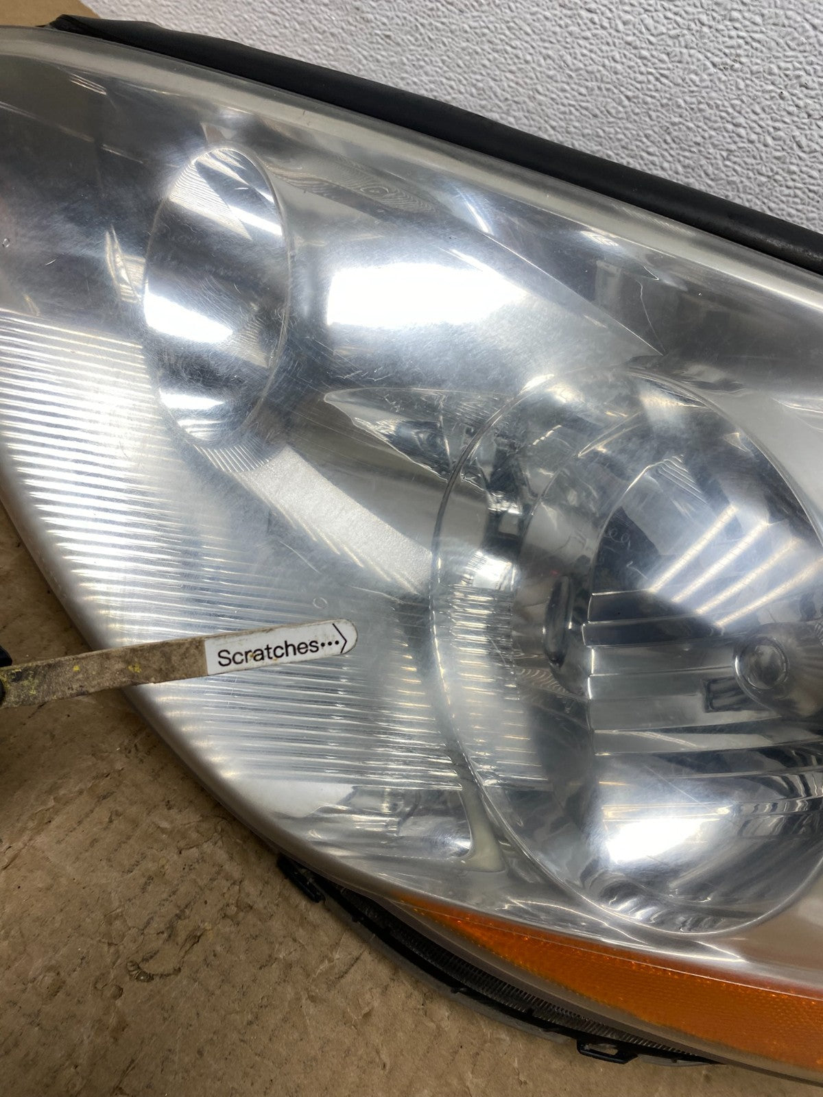 2006 to 2010 Toyota Sienna Left Driver Lh Side Headlight Halogen TYC AC3864 DW3