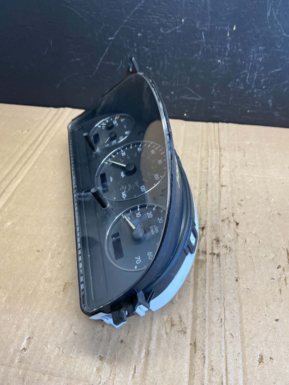 2002-2005 Mercedes W163 ML320 ML430 Instrument Cluster Speedometer AB8926 DG2