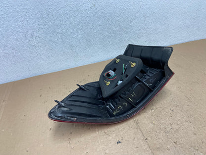 2001 to 2002 Honda Accord Sedan 4door Right Passenger Tail Light AC7314 LK5