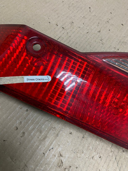 1998 to 2000 Honda Accord Right Passenger Side Inner Tail Light AE9707 LK3