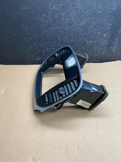 2015-2023 Chrysler 300 Dash A/C Climate Control Screen Radio Bezel AF2424 DG2