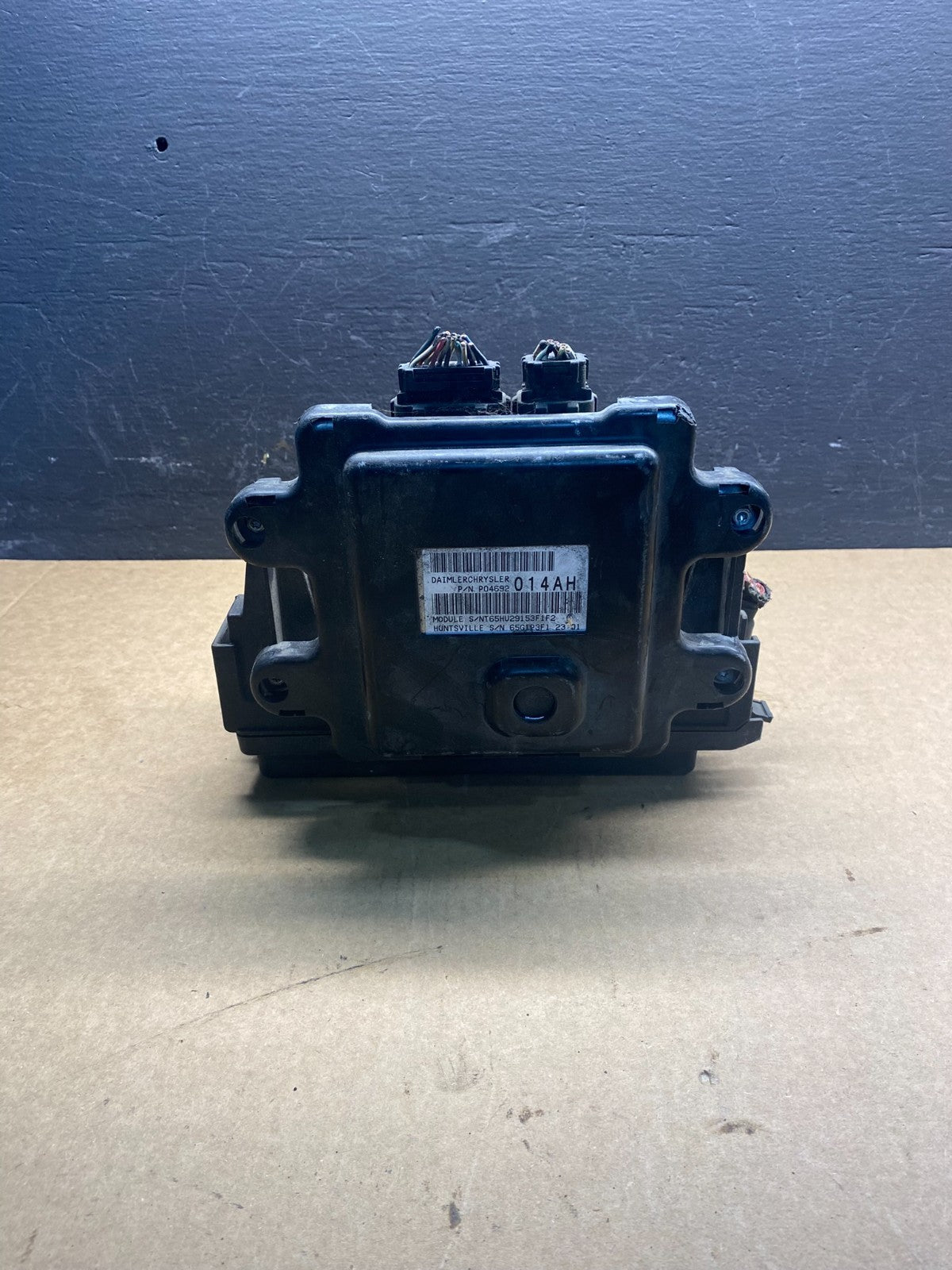 2006 Jeep Grand Cherokee Integrated Power Fuse Box Body Control Module AC7036 DG4