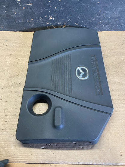 2004 to 2006 Mazda 3 DOHC 16 VALVE Engine Shield Top Cover Oem s3407 DG3