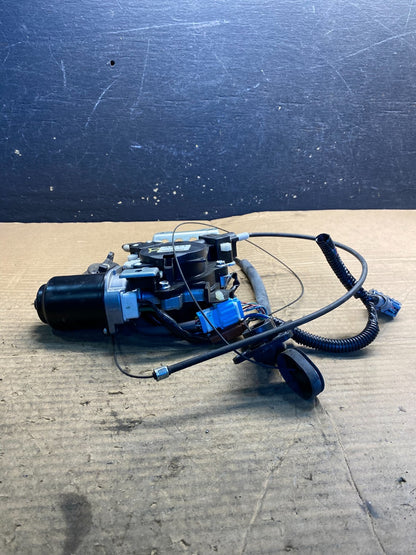 2005 - 2010 Honda Odyssey Rear Right Sliding Door Lock Actuator Motor AA7233 DG3