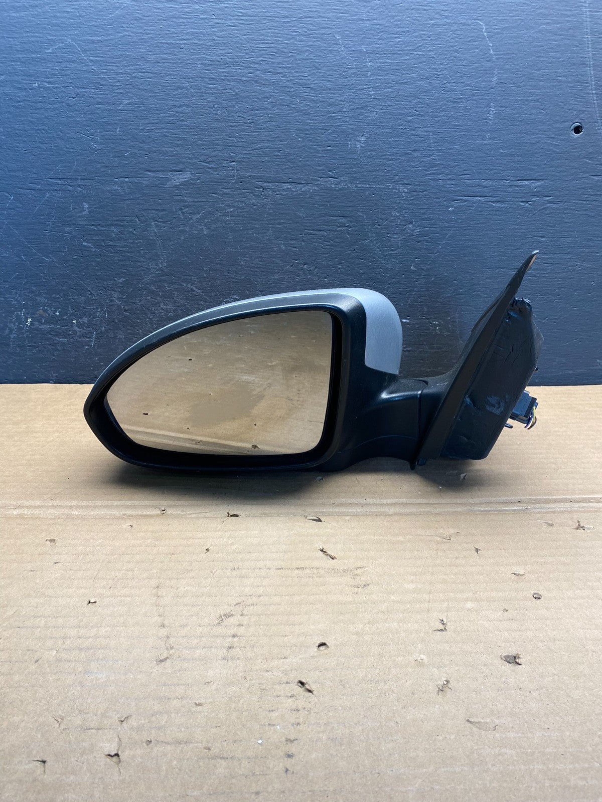 2011 - 2014 Chevrolet Cruze Driver Left Side View Door Mirror AC8768 DG7