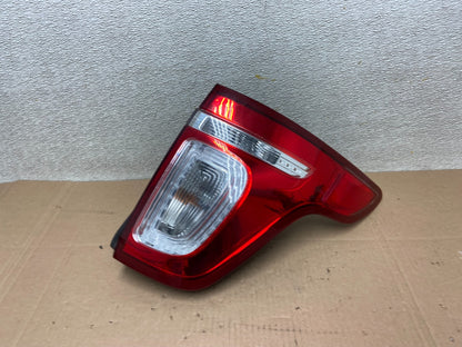 2011-2015 Ford Explorer Police Package Right Passenger Side Tail light X9225 PS0