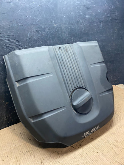2012 to 2014 Jeep grand Cherokee 3.6L Engine Cover OEM y6667 DG1