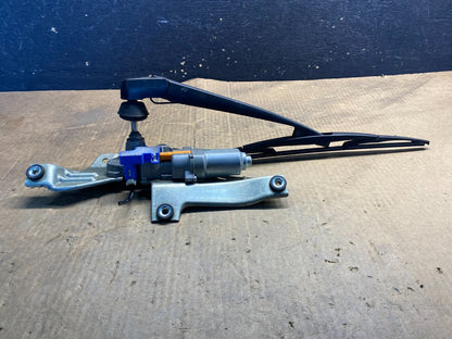 2009 to 2013 Subaru Forester Rear Windshield Washer Wiper Motor AA31102