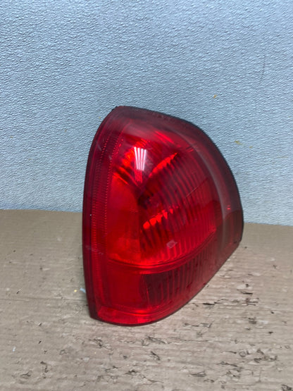 2003 to 2011 Lincoln Town Car Left Driver Lh Side Tail Light OEM AB1631 DW2
