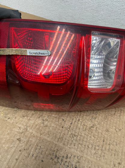 2008-2014 Chevrolet Tahoe Suburban Right Passenger Rh Tail Light Oem AC4182 LK3