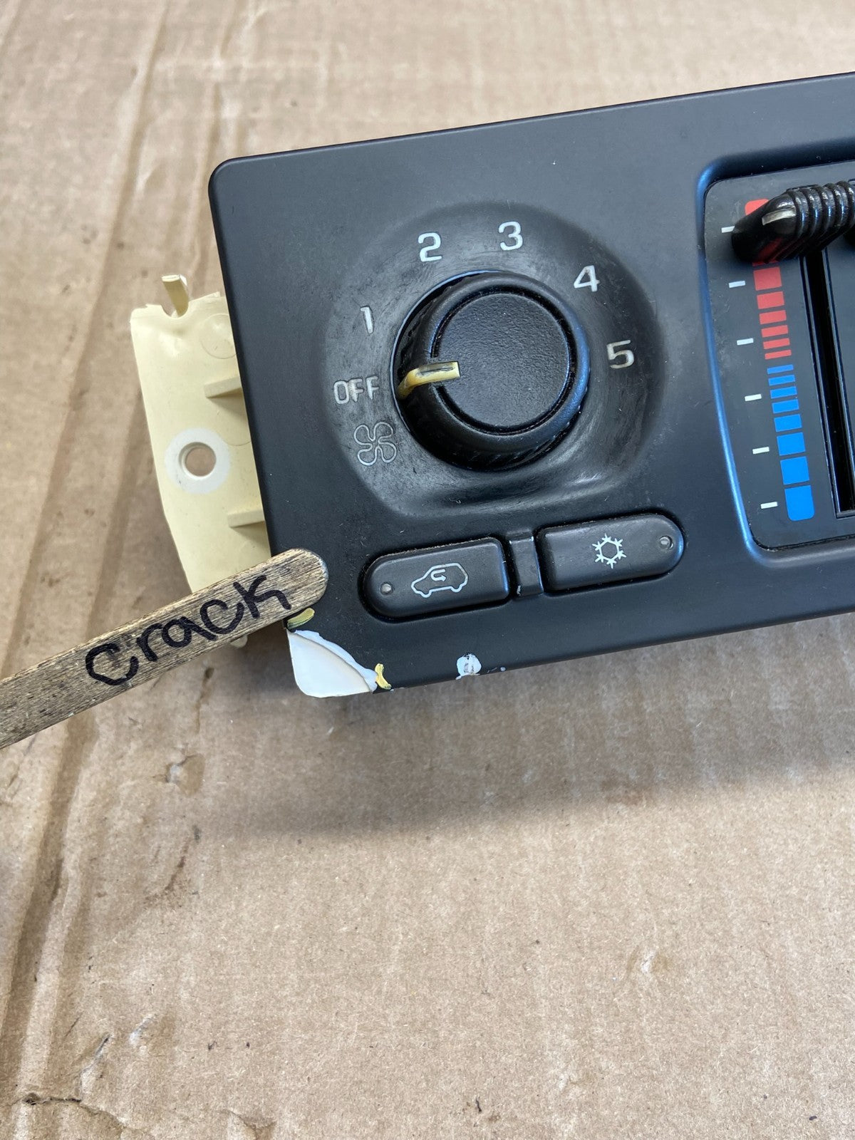 2003 to 2006 Chevrolet Silverado HVAC Heater Climate Control Module AE1918 DG3