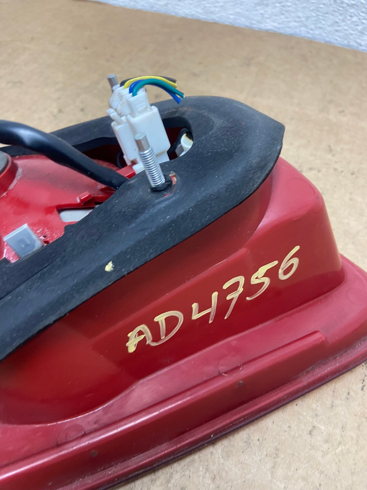 2007 2008 2009 Hyundai Santa Fe Right Passenger Tail Light Inner AD4756 LK7