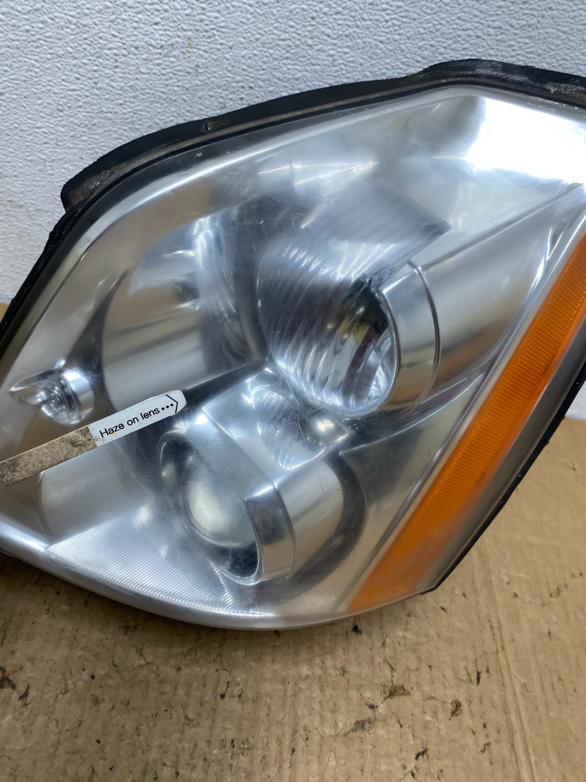 2006 to 2011 Cadillac DTS Left Driver Lh Xenon Hid Headlight AC8152 DW4