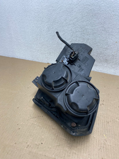 2003 to 2007 Cadillac CTS Right Passenger RH Halogen Headlight AG5931 DW5